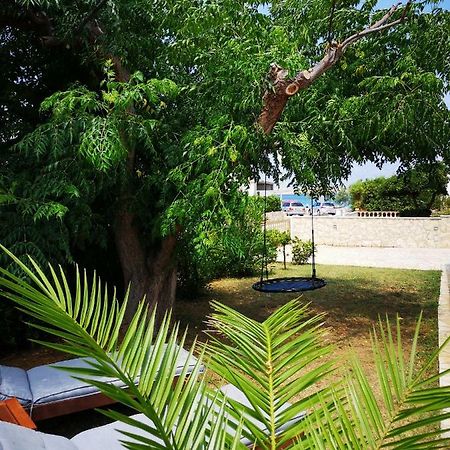 Holiday House Tara Vila Vir Exterior foto