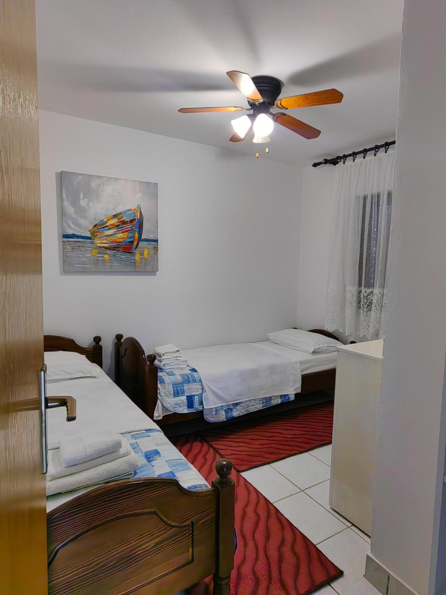 Holiday House Tara Vila Vir Exterior foto
