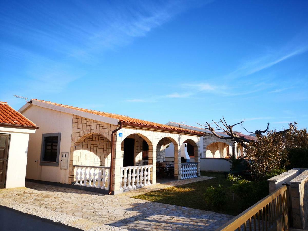Holiday House Tara Vila Vir Exterior foto