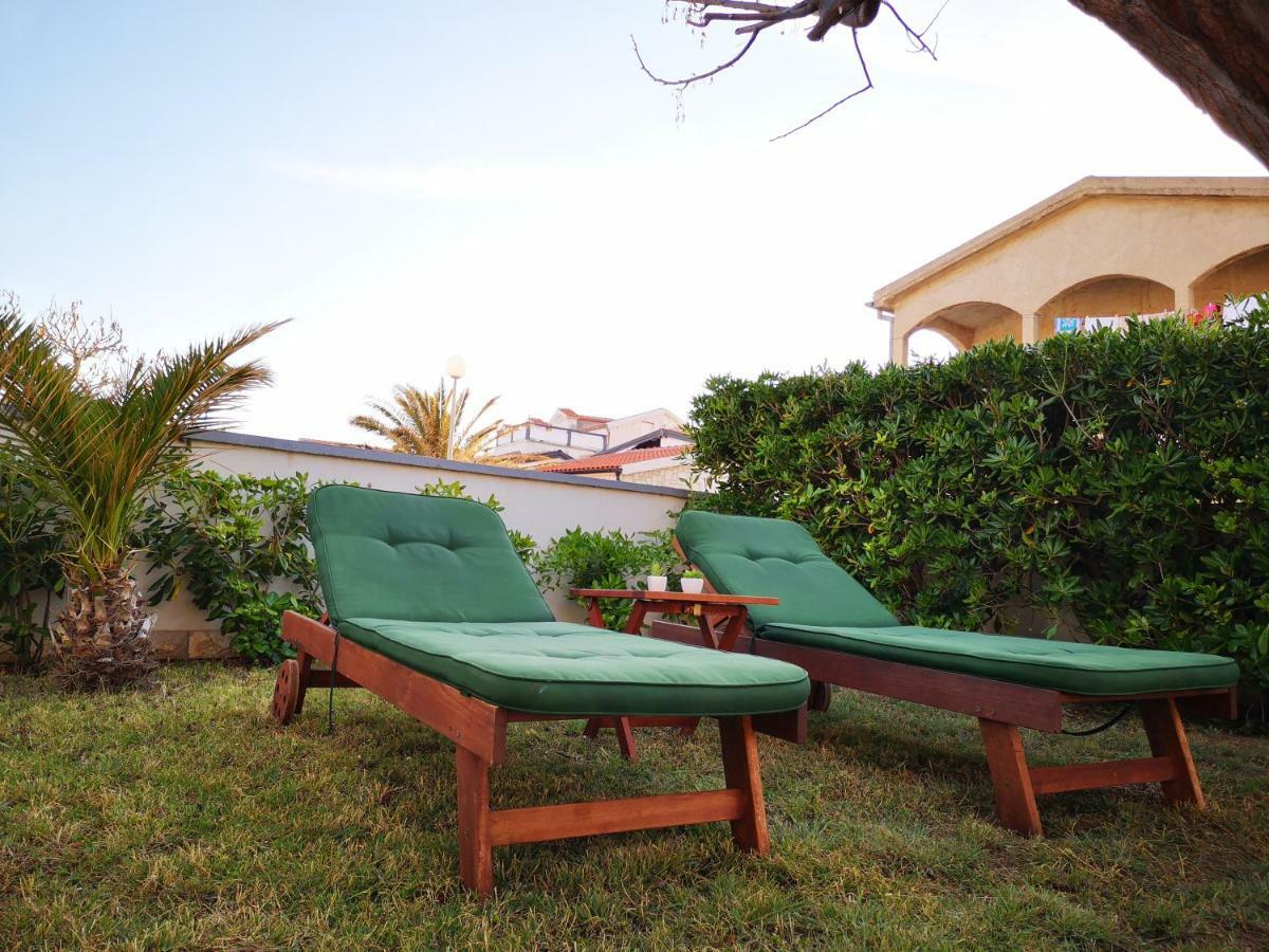 Holiday House Tara Vila Vir Exterior foto